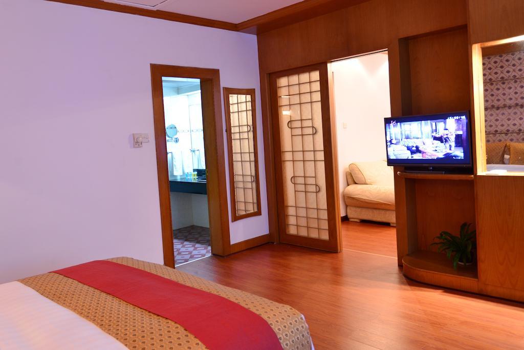 Baodao Exhibition Center Hotel Wuyishan  Ruang foto