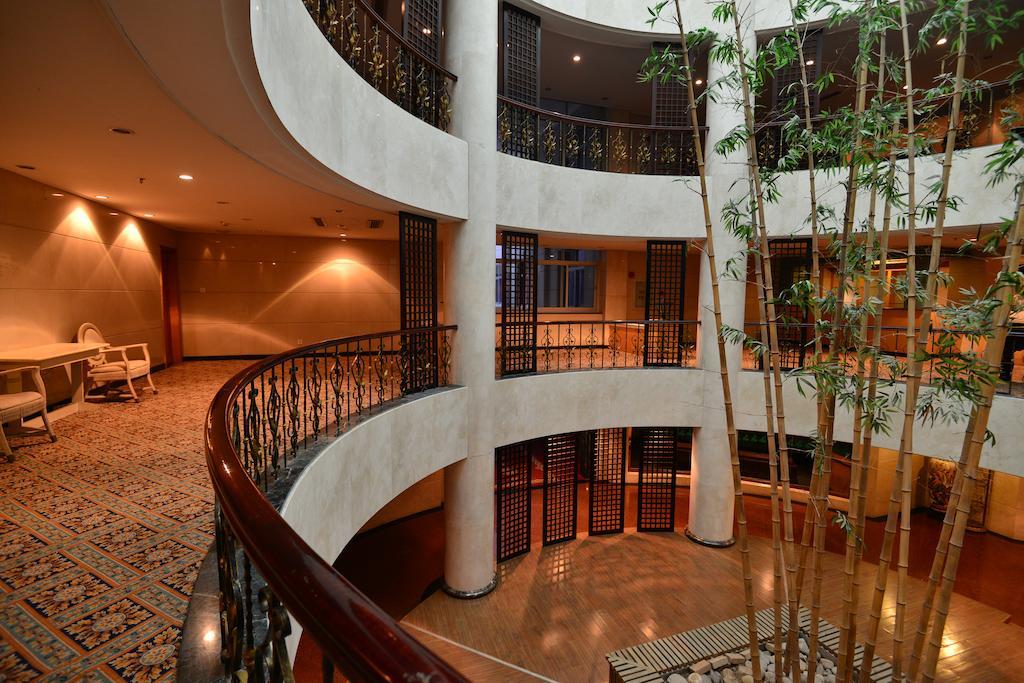 Baodao Exhibition Center Hotel Wuyishan  Bagian luar foto