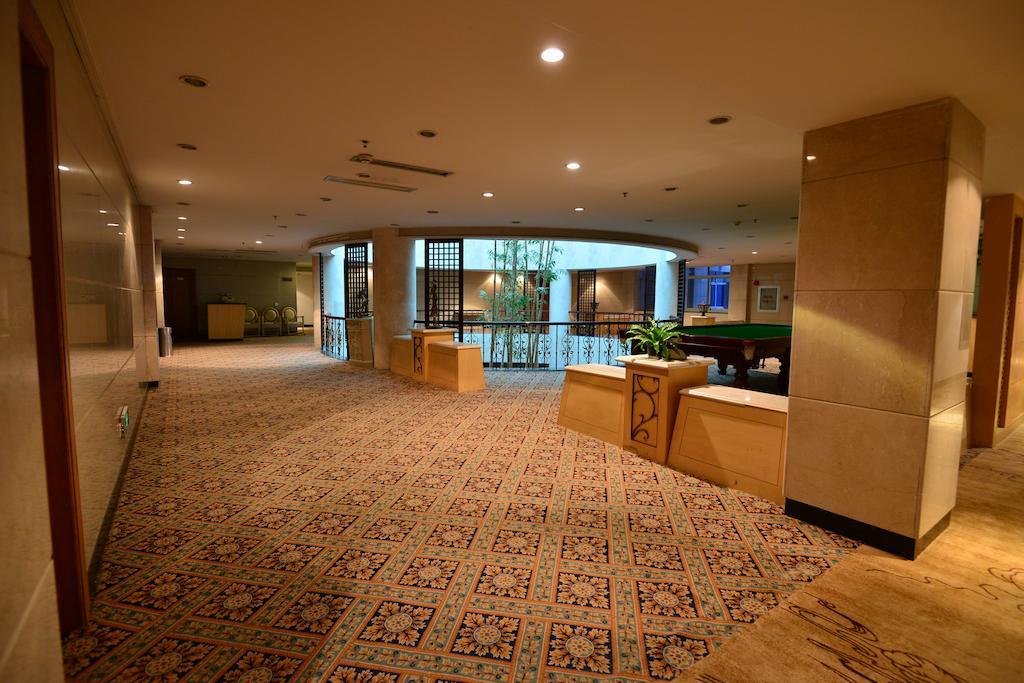 Baodao Exhibition Center Hotel Wuyishan  Bagian luar foto