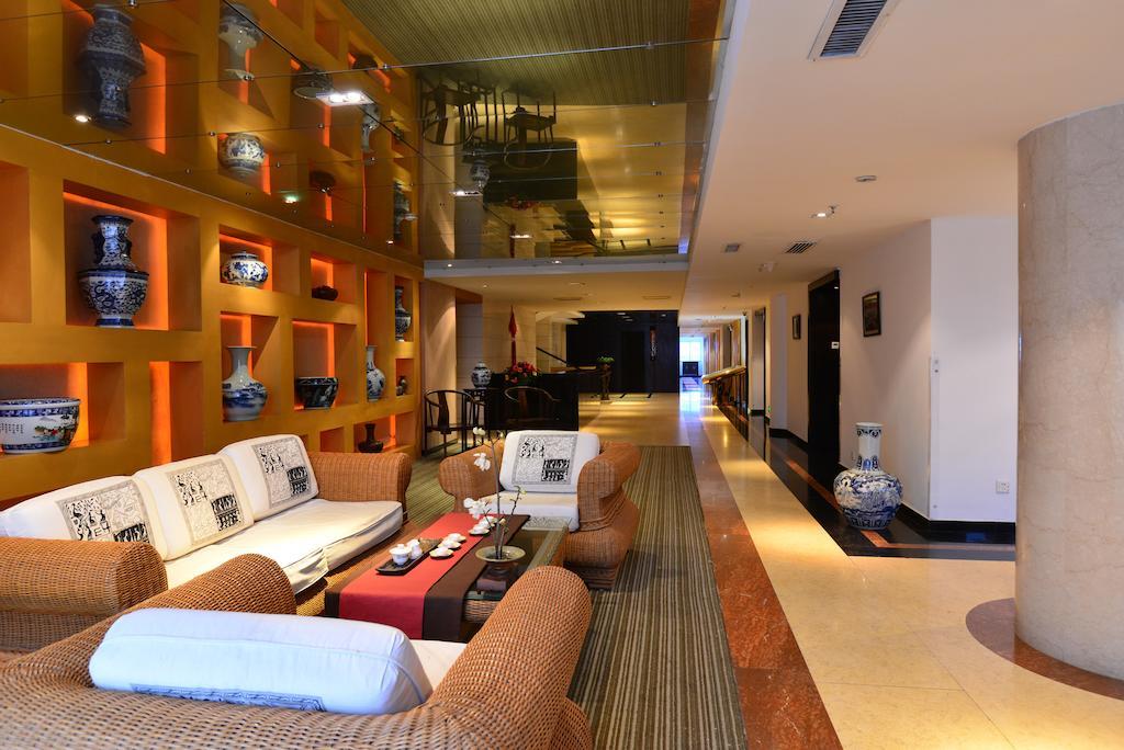 Baodao Exhibition Center Hotel Wuyishan  Bagian luar foto